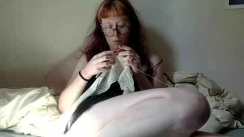 redcassie15 online show from September 5, 12:54 pm