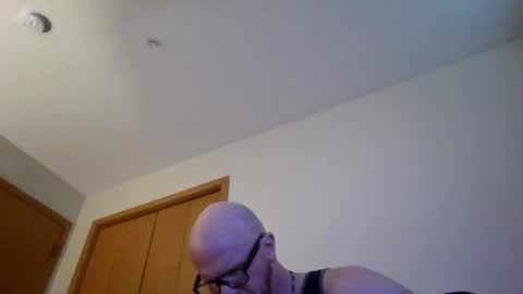 redddaddi online show from July 31, 2:23 pm