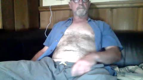 redfox60010 online show from June 29, 10:44 pm