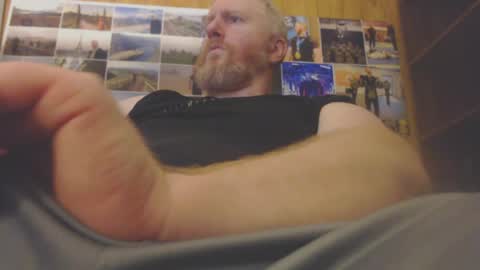 theredhead4fun online show from August 3, 4:52 am