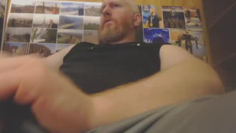 theredhead4fun online show from August 11, 6:15 am