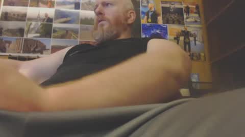 theredhead4fun online show from August 16, 7:12 am