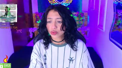 Lili  online show from August 6, 7:57 pm