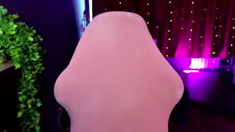 Kiara online show from August 6, 12:37 pm