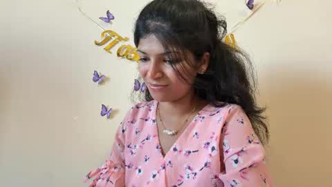 Alika online show from August 5, 2:26 pm