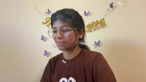 Alika online show from August 6, 3:33 pm
