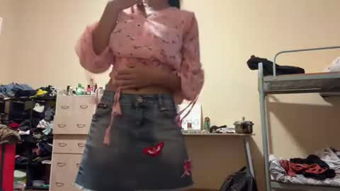 Alika online show from August 13, 3:37 pm
