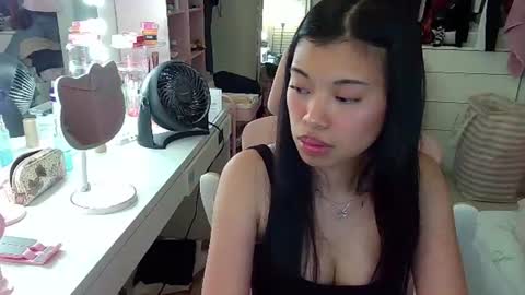 Reevie online show from August 4, 3:47 am