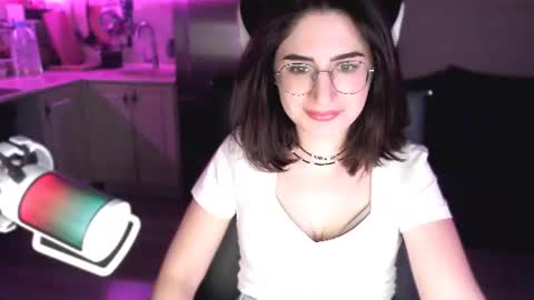 regina_glow online show from August 14, 11:19 pm