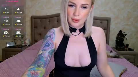 Regina online show from July 5, 9:40 pm