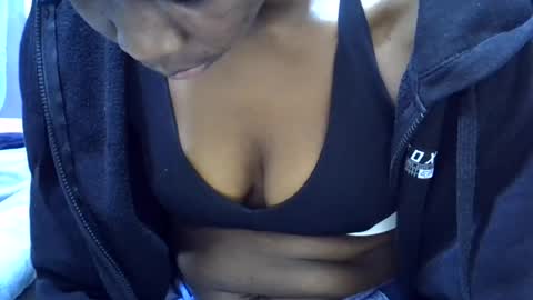 cutie online show from August 6, 3:55 pm