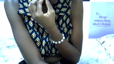 cutie online show from August 7, 9:42 am