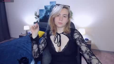RemiPeach online show from May 27, 6:10 pm