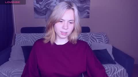 RemiPeach online show from May 28, 10:13 pm
