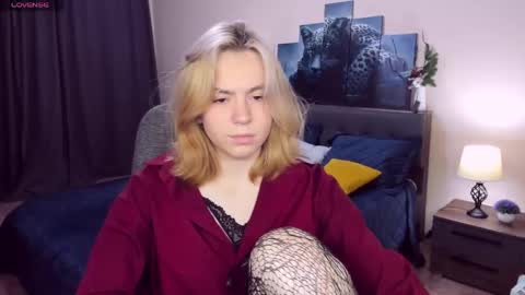RemiPeach online show from June 1, 6:33 pm