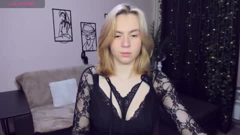 RemiPeach online show from June 3, 7:17 pm