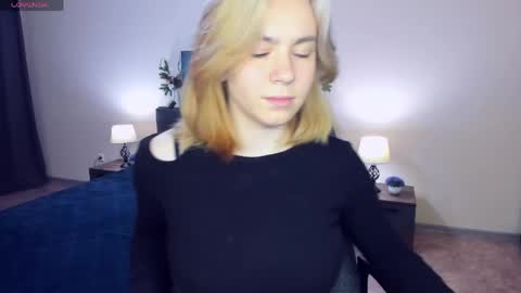 RemiPeach online show from June 4, 6:12 pm