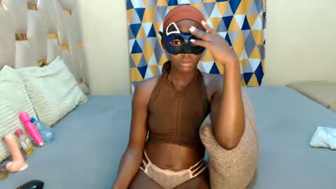 remmyqueen online show from July 2, 1:17 am