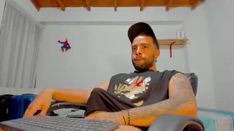 Rmy Steen online show from August 4, 1:35 am