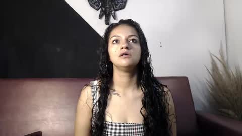 renata_voss online show from August 4, 12:57 pm