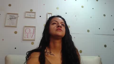 renata_voss online show from August 11, 6:43 pm