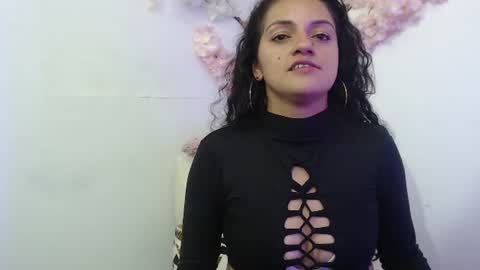 renata_voss online show from August 15, 6:01 pm