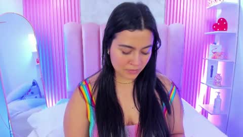 RenataPeach online show from July 31, 5:40 pm
