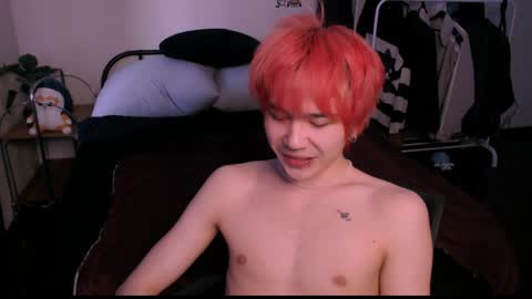 rennuts online show from April 19, 12:04 pm