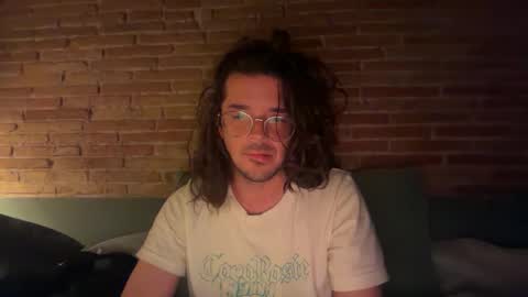Renzo online show from April 5, 4:09 am