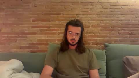 Renzo online show from June 10, 11:11 pm