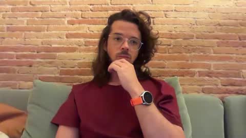 Renzo online show from August 11, 11:29 pm