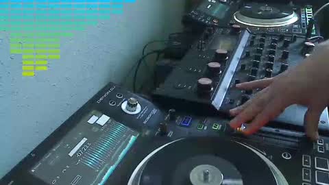 GearPorn online show from May 29, 6:10 pm