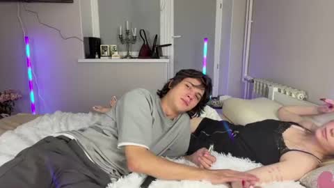 Mia and Alex online show from August 13, 4:21 pm