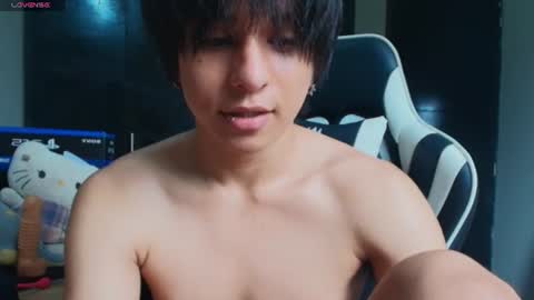 cristopher online show from August 5, 4:16 pm