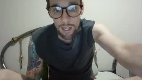 rgilk26 online show from July 12, 1:23 am