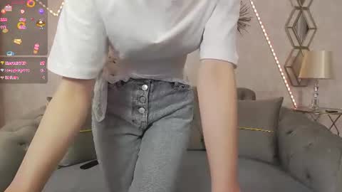 Rhea online show from August 9, 7:15 pm