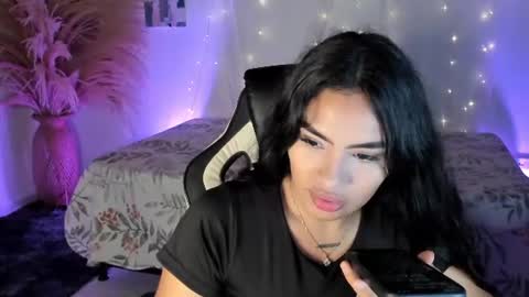 RianaK online show from August 17, 4:28 am