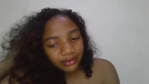rianahcia online show from August 13, 10:24 pm