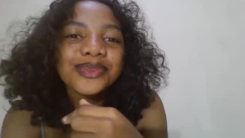 rianahcia online show from August 14, 10:24 pm