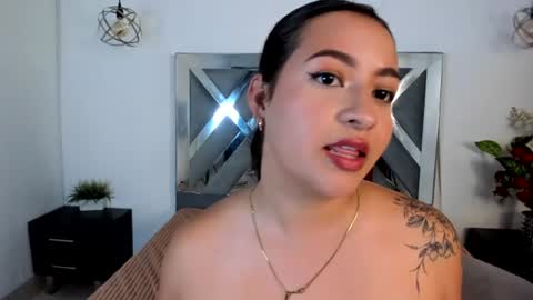 riass_gremmory online show from August 7, 9:15 pm