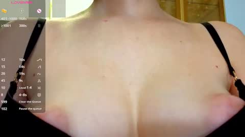 Ria Woods online show from September 10, 6:18 pm