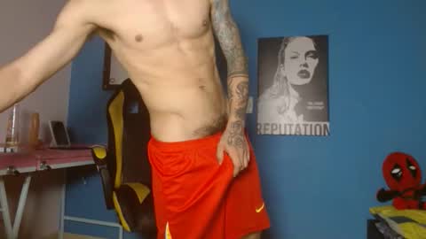 ricardo_big_cock online show from April 6, 10:58 pm