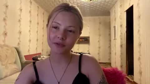 jenny online show from August 6, 10:53 pm