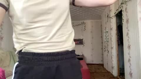 jenny online show from August 8, 2:17 pm