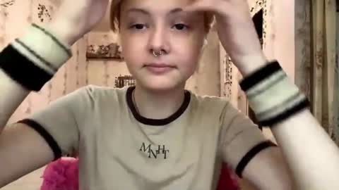 jenny online show from August 8, 3:23 pm