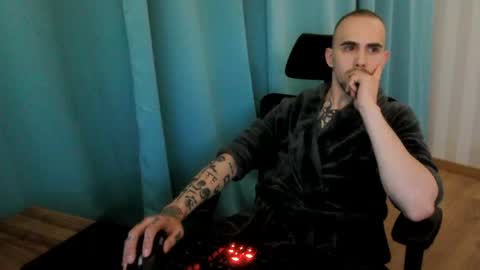 RichieKash online show from May 18, 1:50 am