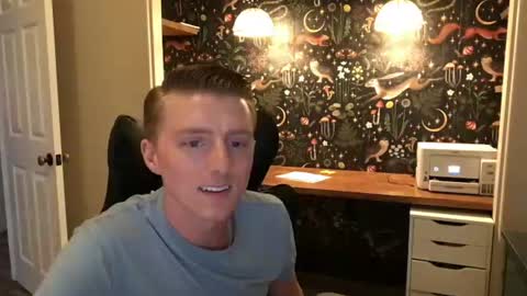 Richie online show from August 8, 1:27 am
