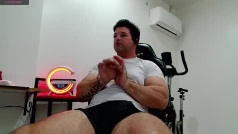 richrolland online show from June 2, 7:39 pm
