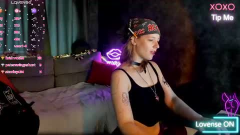 Ricki online show from August 5, 3:37 am