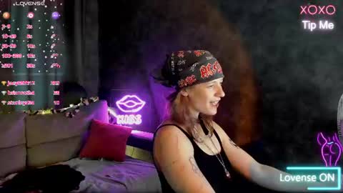 Ricki online show from August 5, 4:43 am